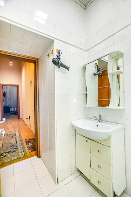 Apartment Azneft Meydani Baku Exterior photo